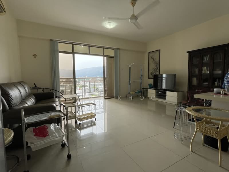 Servis Apartment untuk Dijual di Birch Plaza - Gary Khoo - Living Room - PropertyGuru.com.my