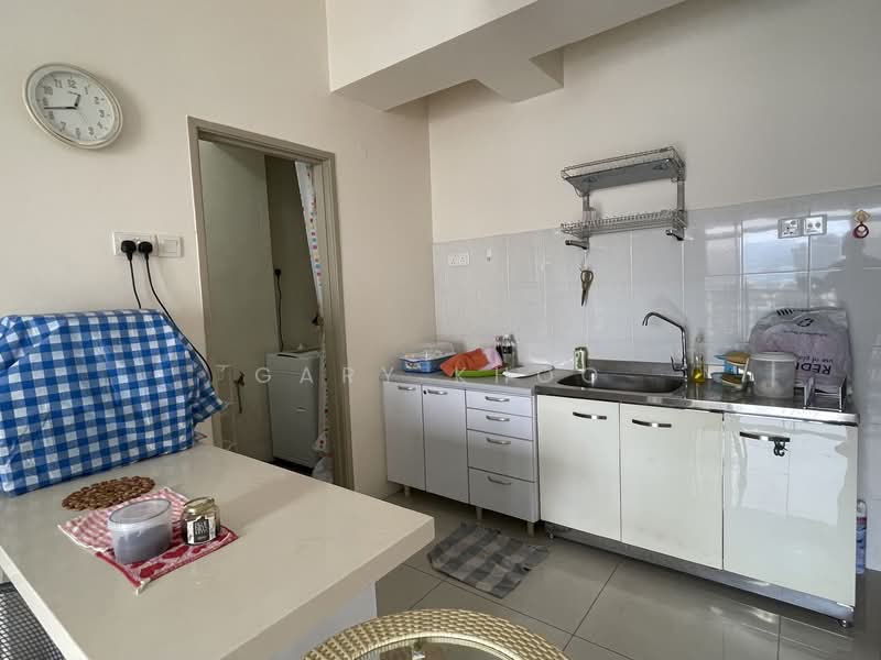 Servis Apartment untuk Dijual di Birch Plaza - Gary Khoo - Kitchen - PropertyGuru.com.my