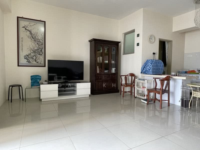 Servis Apartment untuk Dijual di Birch Plaza - Gary Khoo - Living Room - PropertyGuru.com.my
