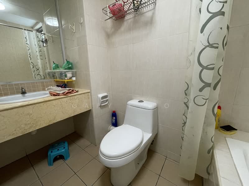 Servis Apartment untuk Dijual di Birch Plaza - Gary Khoo - Bathroom - PropertyGuru.com.my