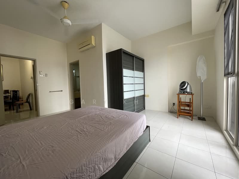Servis Apartment untuk Dijual di Birch Plaza - Gary Khoo - Bedroom - PropertyGuru.com.my