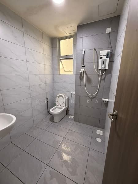 Service Residence for Rent at SKS Habitat - Jordan Kau - Bathroom - PropertyGuru.com.my