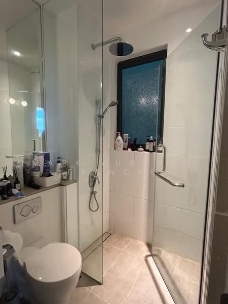 Servis Apartment untuk Disewa di Senada Residence @ KLGCC Resort - Mark Aurther Francis - Bathroom - PropertyGuru.com.my