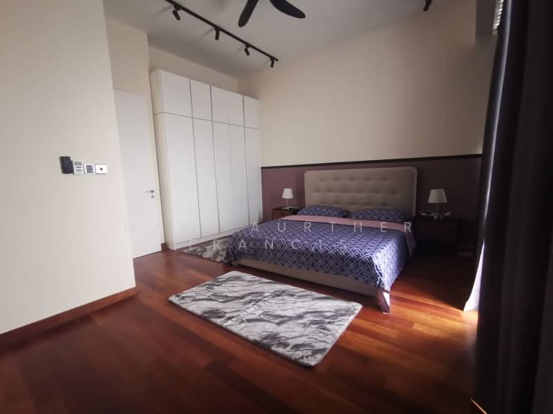Servis Apartment untuk Disewa di Senada Residence @ KLGCC Resort - Mark Aurther Francis - Bedroom - PropertyGuru.com.my