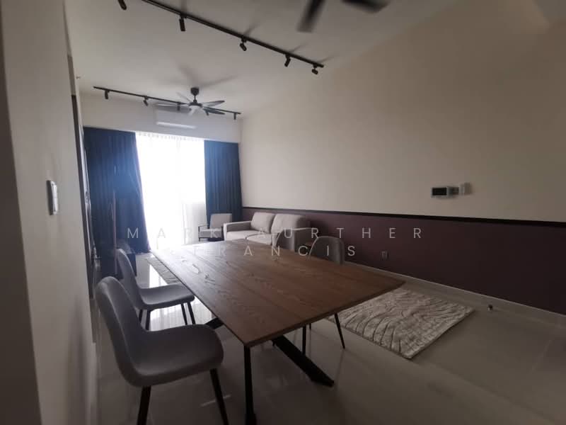 Servis Apartment untuk Disewa di Senada Residence @ KLGCC Resort - Mark Aurther Francis - Living Room - PropertyGuru.com.my