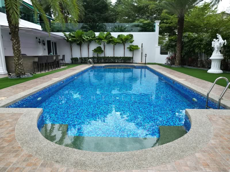 Bungalow for Sale in Iskandar Puteri (Nusajaya) (Johor) - Michelle He - Pool - PropertyGuru.com.my