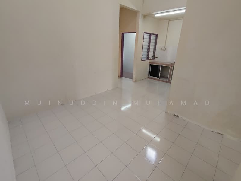 Rumah Teres 1 Tingkat untuk Dijual di Taman Intan Mutiara (Teluk Intan) - Muinuddin Muhamad - Interior - PropertyGuru.com.my