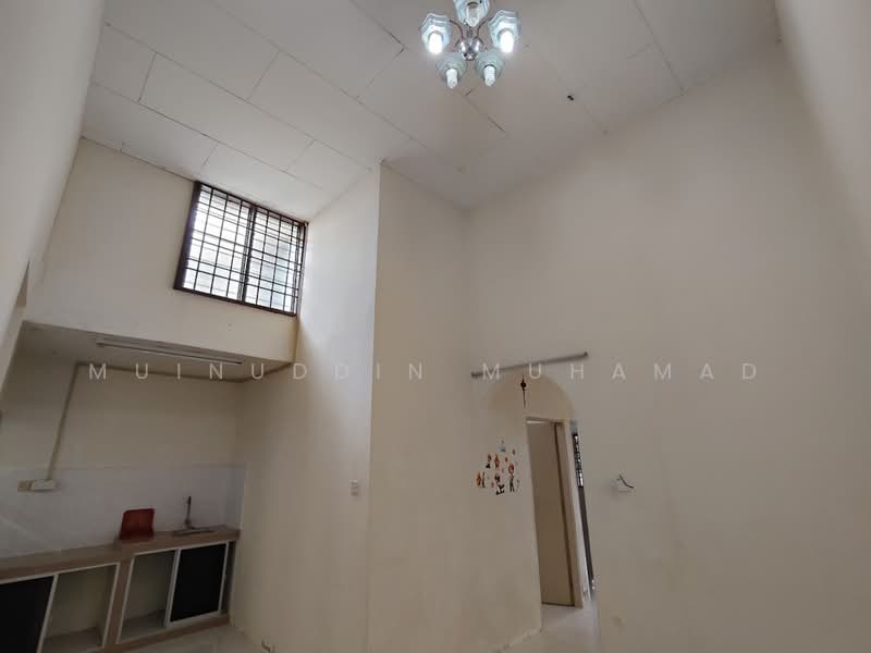 Rumah Teres 1 Tingkat untuk Dijual di Taman Intan Mutiara (Teluk Intan) - Muinuddin Muhamad - Interior - PropertyGuru.com.my