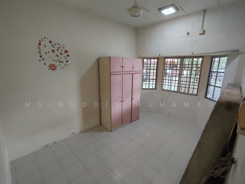 Rumah Teres 1 Tingkat untuk Dijual di Taman Intan Mutiara (Teluk Intan) - Muinuddin Muhamad - Interior - PropertyGuru.com.my