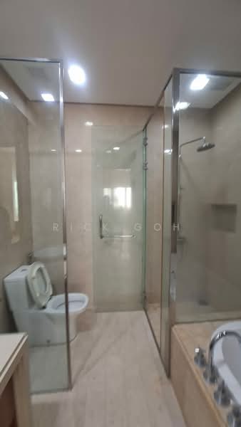 Service Residence for Sale at Straits Quay (The Suites at Waterside) - Rick Goh - Bathroom - PropertyGuru.com.my