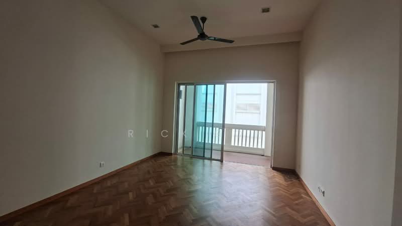 Service Residence for Sale at Straits Quay (The Suites at Waterside) - Rick Goh - Living Room - PropertyGuru.com.my