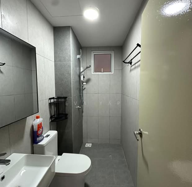 Servis Apartment untuk Disewa di Tuan 2egacy - Eva Yap - Bathroom - PropertyGuru.com.my