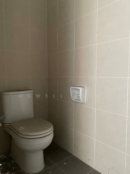 Condominium for Sale at Southbay Plaza - howell brian - Bathroom - PropertyGuru.com.my