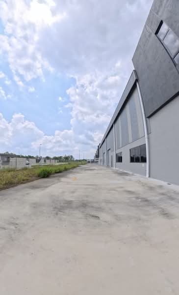 Factory for Rent in Eco Business Park V (Puncak Alam) - Ken . - Exterior - PropertyGuru.com.my