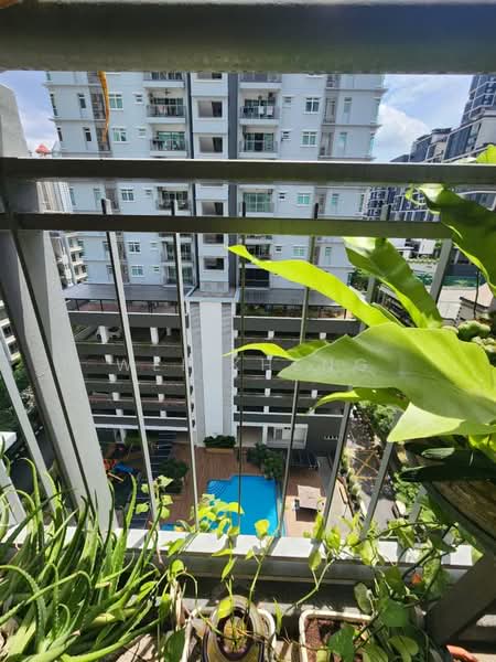 Kondominium untuk Dijual di Ceriaan Kiara - Wei Kheng - Balcony - PropertyGuru.com.my