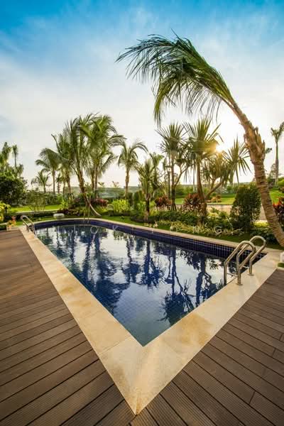 Bungalow for Sale in Diamond City (Semenyih) - Nick Yong - Pool - PropertyGuru.com.my