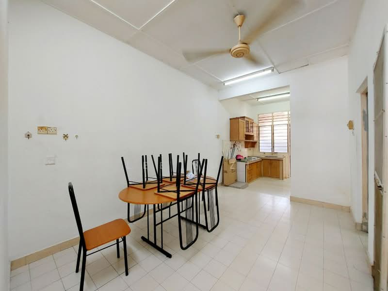 Rumah Teres 1 Tingkat untuk Dijual di Bercham (Ipoh) - Lee Muzi - Kitchen - PropertyGuru.com.my