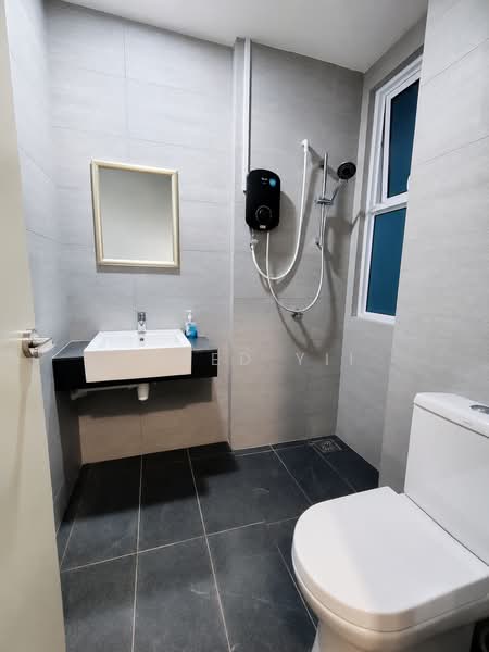 Service Residence for Sale at Avona Residence - Jared Yii - Bathroom - PropertyGuru.com.my