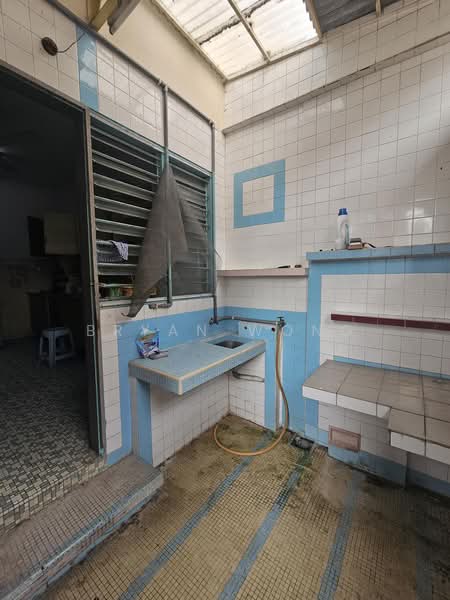 Rumah Teres 2 Tingkat untuk Dijual di SS 21, Damansara Utama (Petaling Jaya) - Bryan Wong - Kitchen - PropertyGuru.com.my