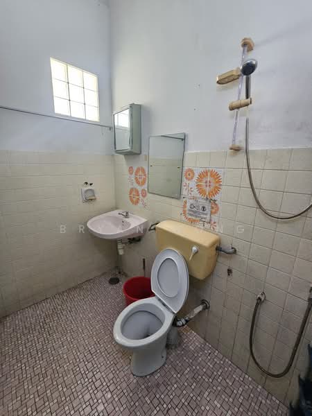 Rumah Teres 2 Tingkat untuk Dijual di SS 21, Damansara Utama (Petaling Jaya) - Bryan Wong - Bathroom - PropertyGuru.com.my