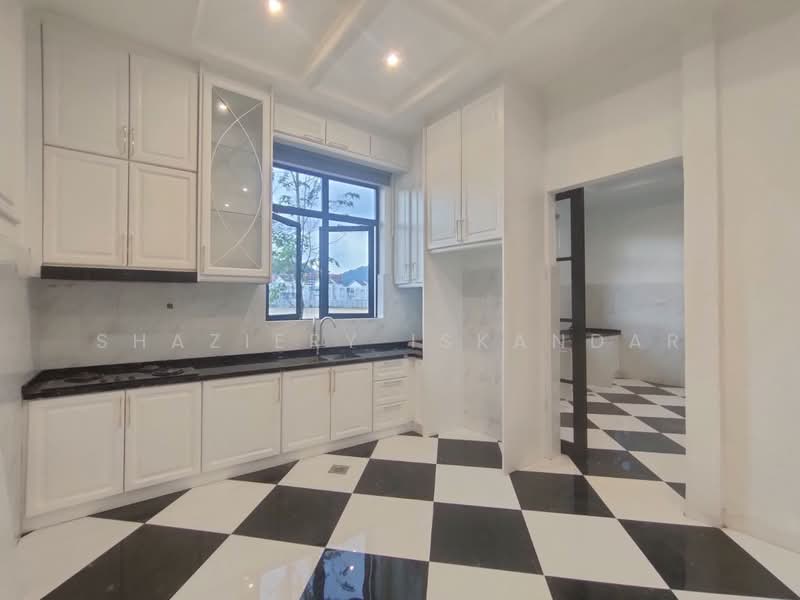 Rumah Berkembar untuk Dijual di Taman Melawati (Ulu Kelang) - Shaziery Iskandar - Kitchen - PropertyGuru.com.my