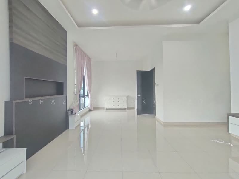 Rumah Berkembar untuk Dijual di Taman Melawati (Ulu Kelang) - Shaziery Iskandar - Living Room - PropertyGuru.com.my