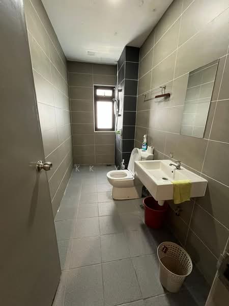 Service Residence for Rent at HYVE - KK Yap - Bathroom - PropertyGuru.com.my