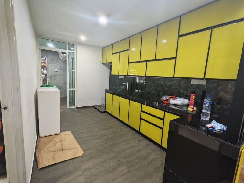 Rumah Teres 2 Tingkat untuk Dijual di Iskandar Puteri (Nusajaya) (Johor) - Joan Sin - Kitchen - PropertyGuru.com.my