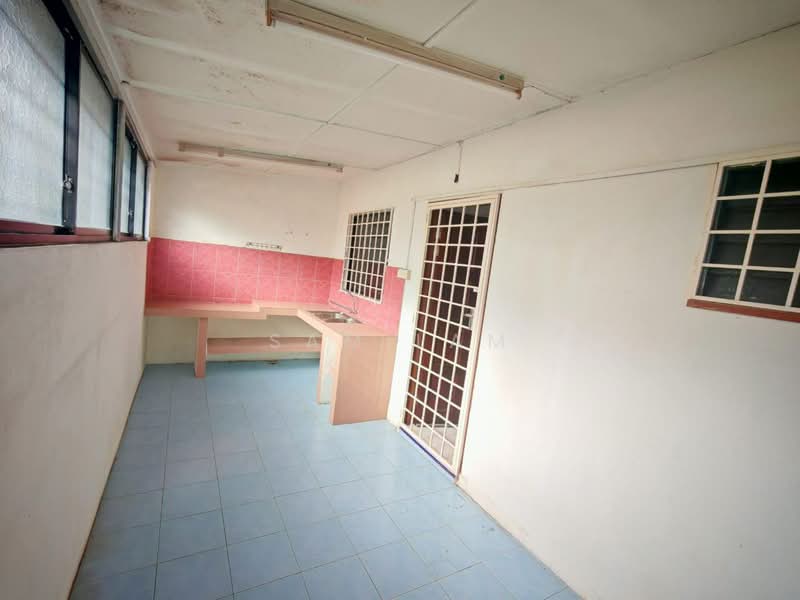 2-storey Terraced House for Sale in Ipoh (Perak) - Sam Lam - Kitchen - PropertyGuru.com.my