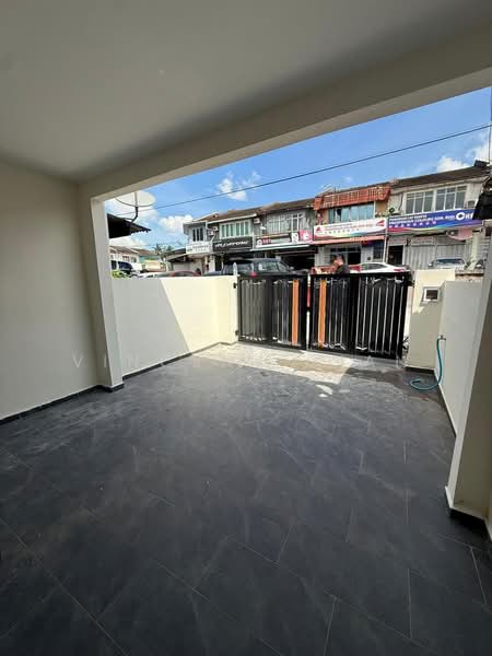 Rumah Teres 2 Tingkat untuk Dijual di Bandar Baru Permas Jaya (Permas Jaya) - Vincent Gian - Exterior - PropertyGuru.com.my