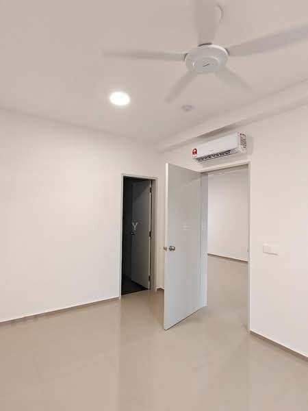 Service Residence for Sale at Hana @ Eco Ardence - Ray Lee - Interior - PropertyGuru.com.my