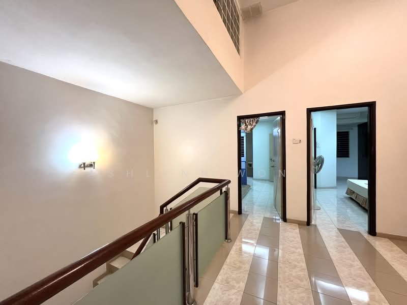 2-storey Terraced House for Rent in Bandar Utama 7 (Bandar Utama) - Ashlynn Wong - Corridor - PropertyGuru.com.my