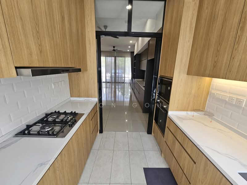 Rumah Teres 2 Tingkat untuk Disewa di Kota Kemuning (Shah Alam) - Leon Goh - Kitchen - PropertyGuru.com.my