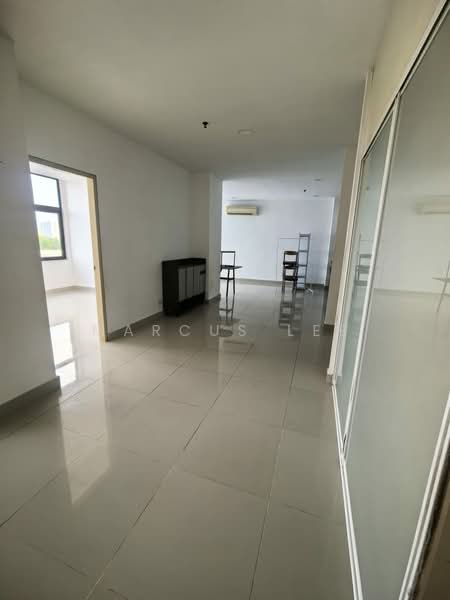 Service Residence for Rent at Emerald Avenue - Marcus Lee - Corridor - PropertyGuru.com.my