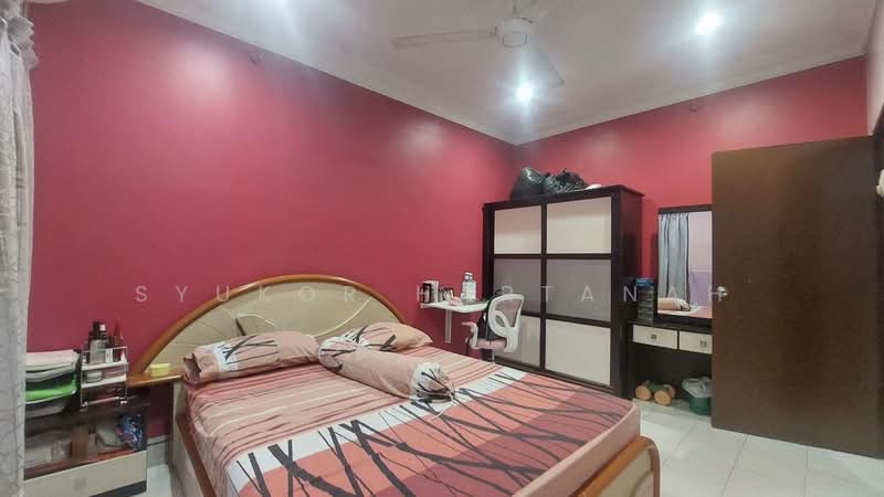 Rumah Teres 2 Tingkat untuk Dijual di Shah Alam (Selangor) - Syukor Hartanah - Bedroom - PropertyGuru.com.my