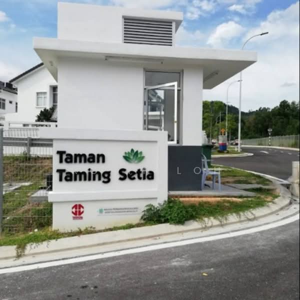 2-storey Terraced House for Sale in Kajang (Selangor) - Robin Loh - Exterior - PropertyGuru.com.my