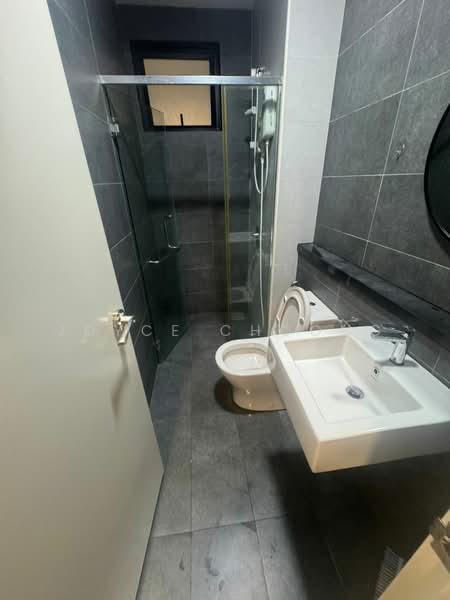 Servis Apartment untuk Dijual di Lavile Kuala Lumpur - Joyce Choong - Bathroom - PropertyGuru.com.my
