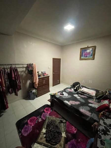 2-storey Terraced House for Sale in Taman Impian Emas (Skudai) - Vincent Gian - Bedroom - PropertyGuru.com.my