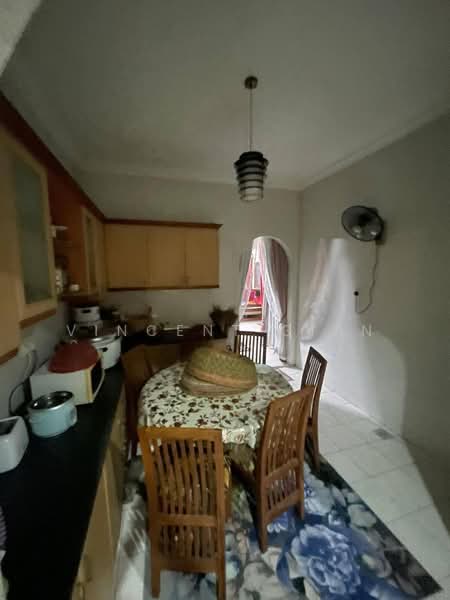 2-storey Terraced House for Sale in Taman Impian Emas (Skudai) - Vincent Gian - Dining Room - PropertyGuru.com.my