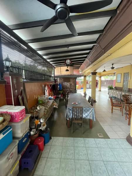 2-storey Terraced House for Sale in Taman Impian Emas (Skudai) - Vincent Gian - Dining Room - PropertyGuru.com.my