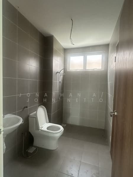 Rumah Teres 2 Tingkat untuk Dijual di Kajang (Selangor) - JONATHAN A/L JOHN NETTO - Bathroom - PropertyGuru.com.my