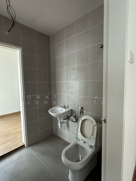 Rumah Teres 2 Tingkat untuk Dijual di Kajang (Selangor) - JONATHAN A/L JOHN NETTO - Bathroom - PropertyGuru.com.my