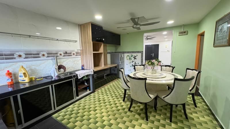 Rumah Teres 2 Tingkat untuk Dijual di Kepong (Kuala Lumpur) - Coyee Wong - Kitchen - PropertyGuru.com.my