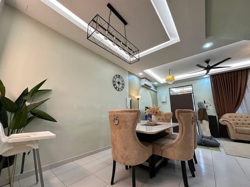 3-storey Terraced House for Sale in Taman Kundang Jaya (Rawang) - Elwin Mah - Dining Room - PropertyGuru.com.my