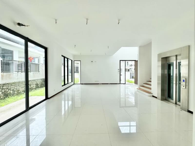 Rumah Teres untuk Dijual di Gombak (Selangor) - Dinie Akmal - Living Room - PropertyGuru.com.my