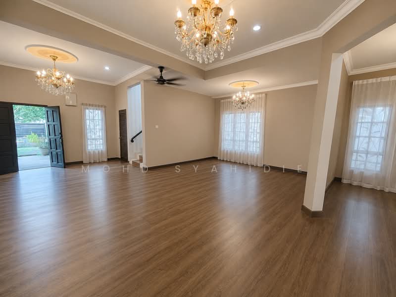 Rumah Banglo untuk Dijual di Gombak (Selangor) - Mohd Syahidie - Living Room - PropertyGuru.com.my
