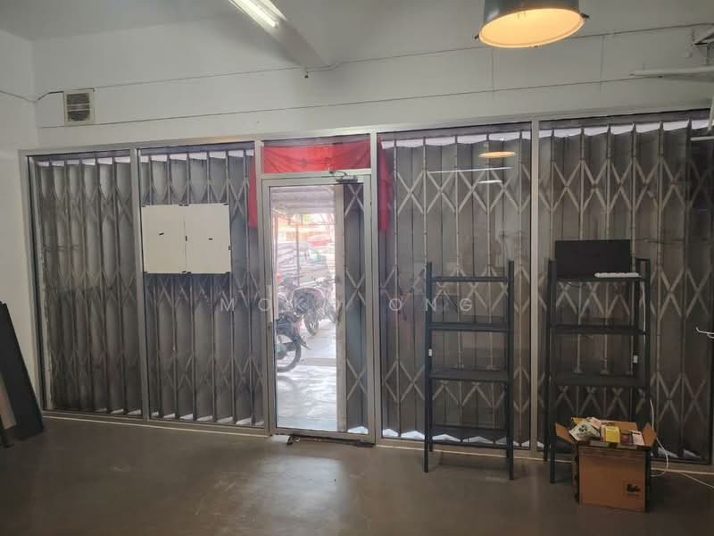 Shop for Rent in George Town (Penang) - Moko Ong - Entrance - PropertyGuru.com.my