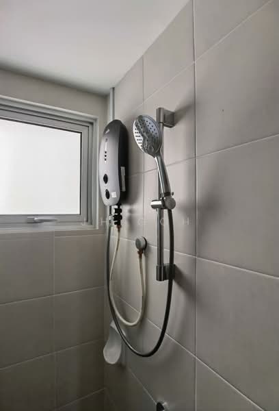 Pangsapuri untuk Disewa di Aman 1 - JH Goh - Bathroom - PropertyGuru.com.my