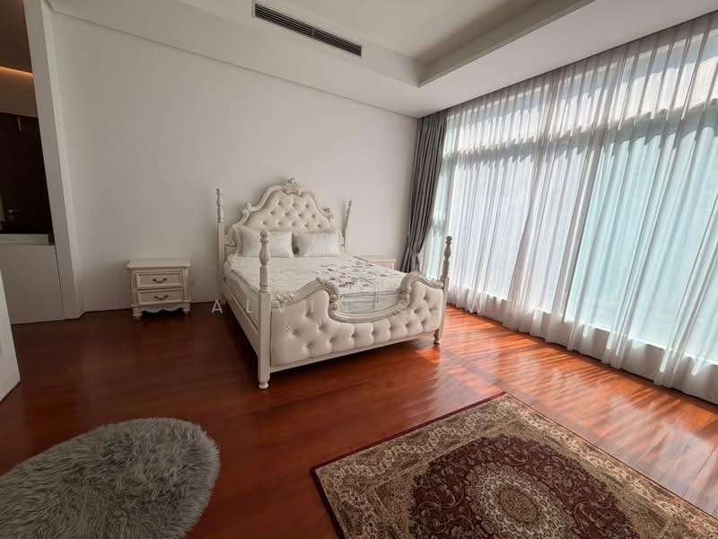 Servis Apartment untuk Disewa di Quadro Residences - Alvin Sow - Bedroom - PropertyGuru.com.my