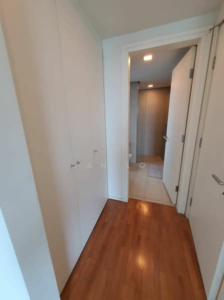Service Residence for Sale at Hampshire Place - Dan Lo - Corridor - PropertyGuru.com.my